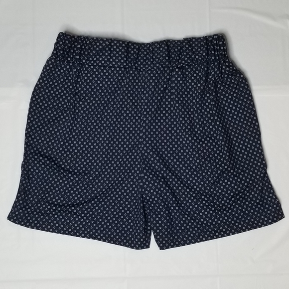 Robert Louis Patterned NWT Shorts - Picture 3 of 3
